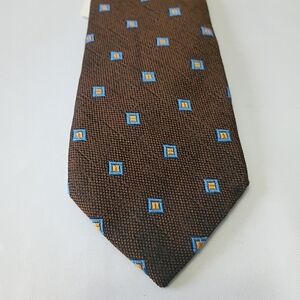 Brown Geometric Patterned Tie